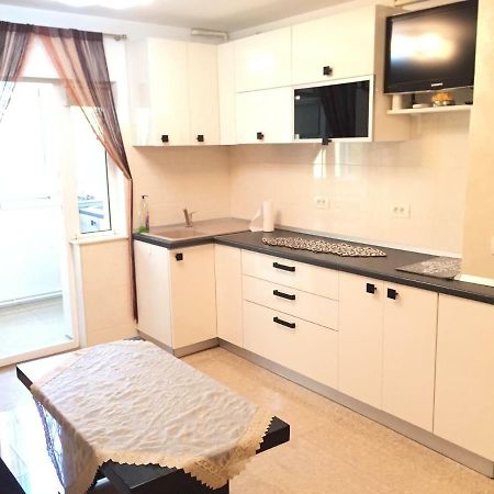 Apartament Tomis Nord 3 Camere Constanţa Exterior foto