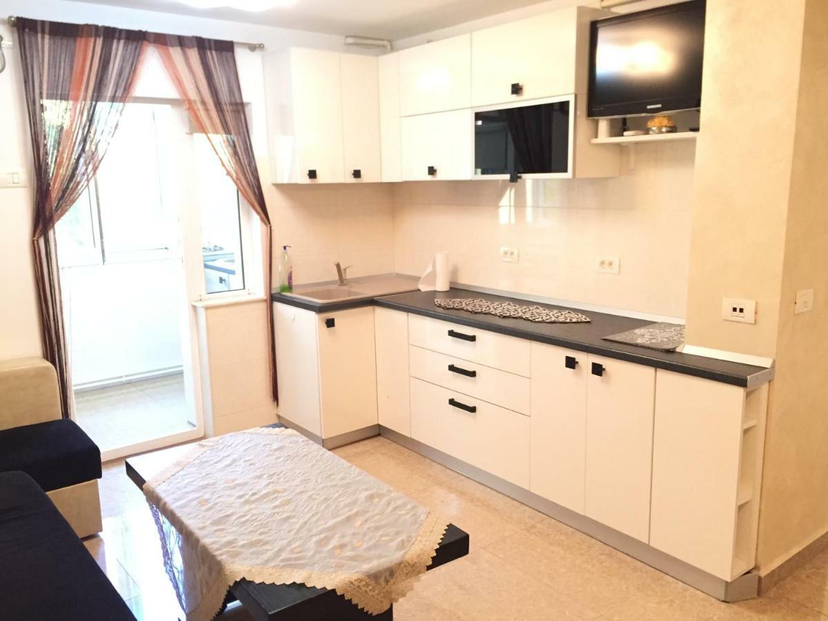 Apartament Tomis Nord 3 Camere Constanţa Exterior foto